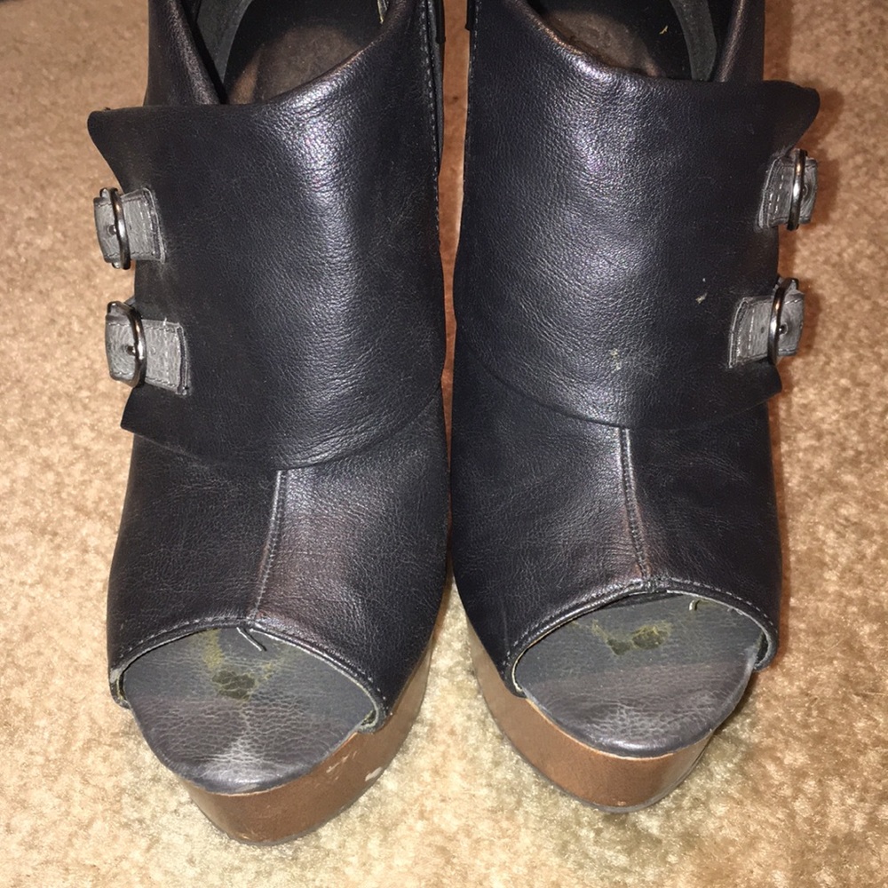 Black, Gray & Brown Peep Toe Platform Heels - Picture 7 of 7